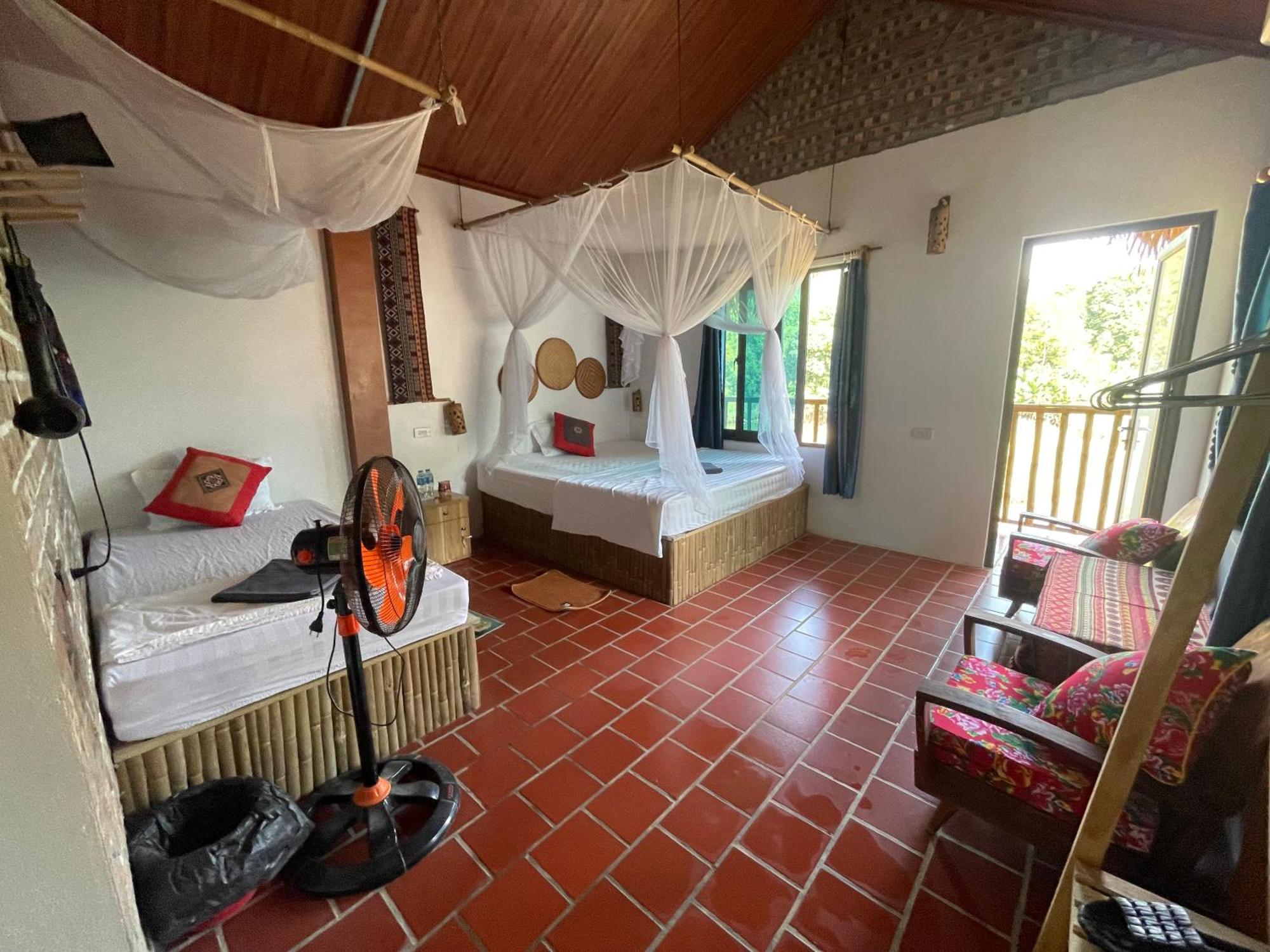 Vu Linh Palm House Homestay - Bungalow Yen Bai Екстер'єр фото