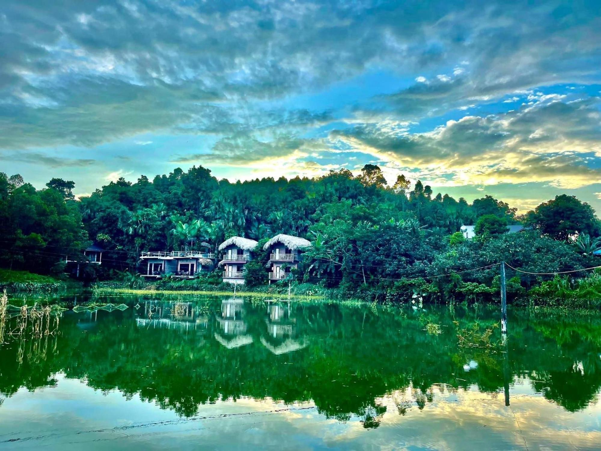 Vu Linh Palm House Homestay - Bungalow Yen Bai Екстер'єр фото